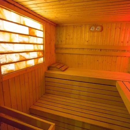 St Lukas Medical & Świeradów-Zdrój