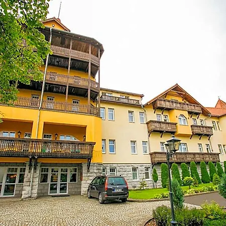 St Lukas Medical & Feriested