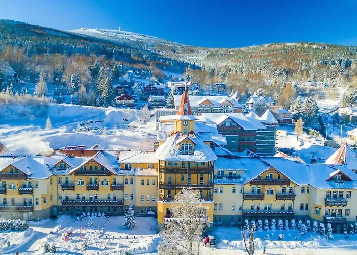 Resort St Lukas Medical &