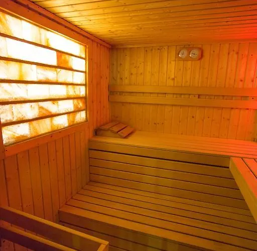 St Lukas Medical & Świeradów-Zdrój